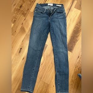 Frame Skinny Jeans 25